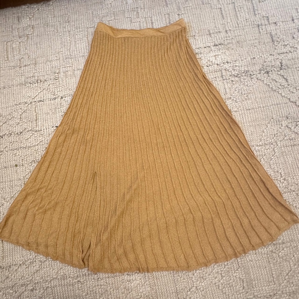 Sandro pleaded skirt. Color (gold), Size (1). Used